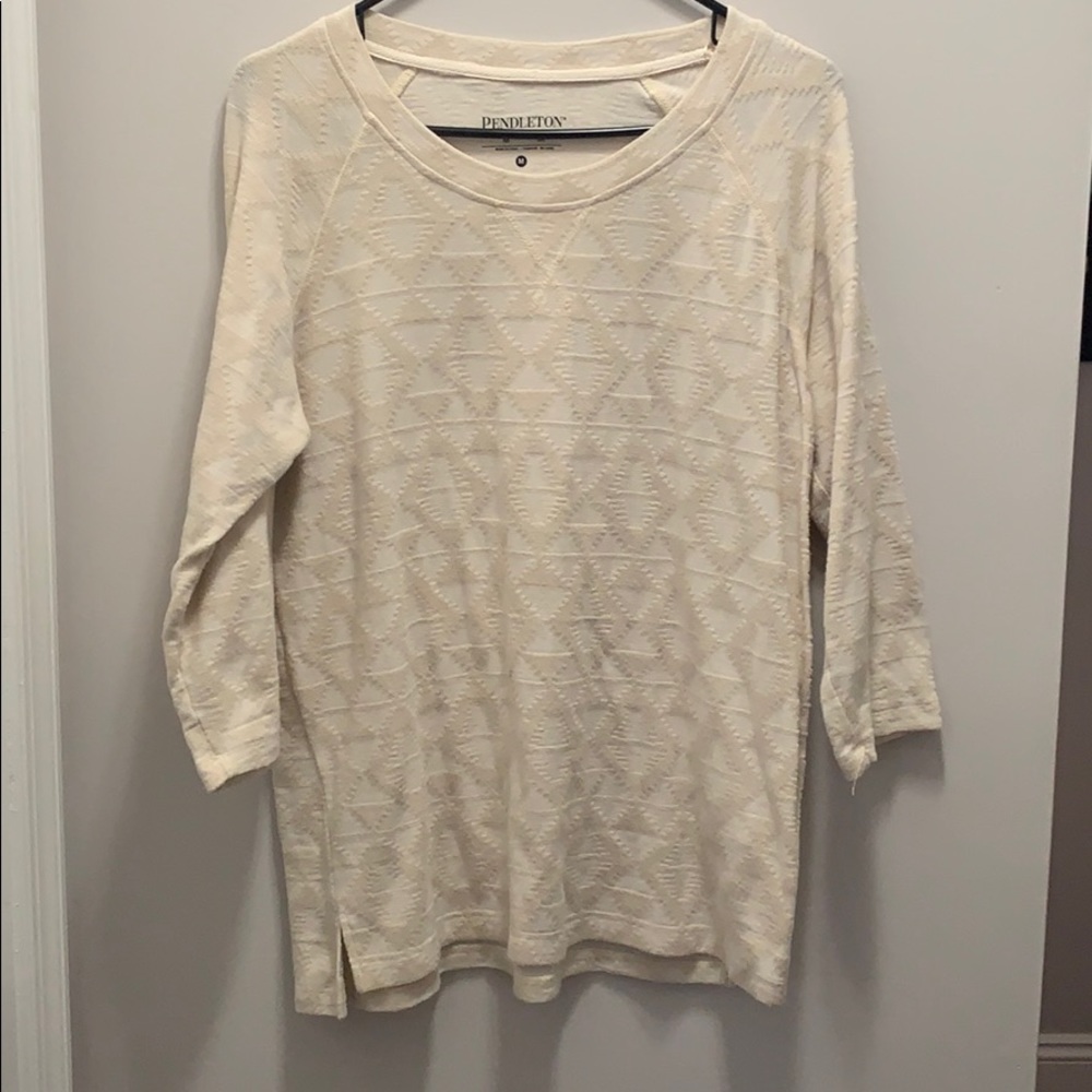 Women’s Pendleton sweater